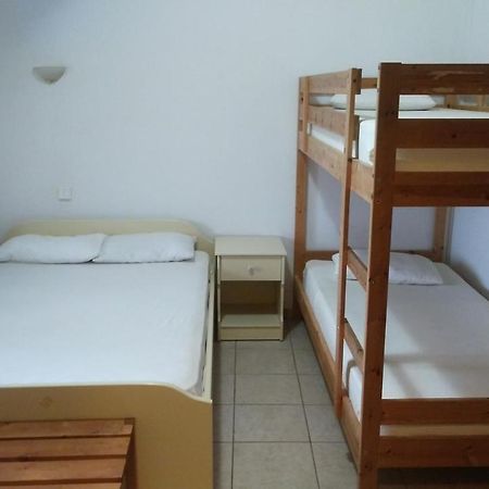 Psarou Apartments Paralía Skotínis エクステリア 写真